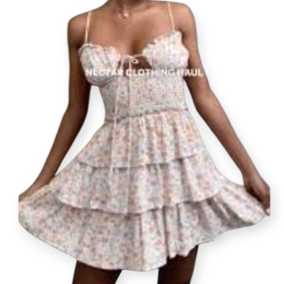 Nectar x Clothing Cream Floral Mini Dress Sz.L EUC - Picture 1 of 9